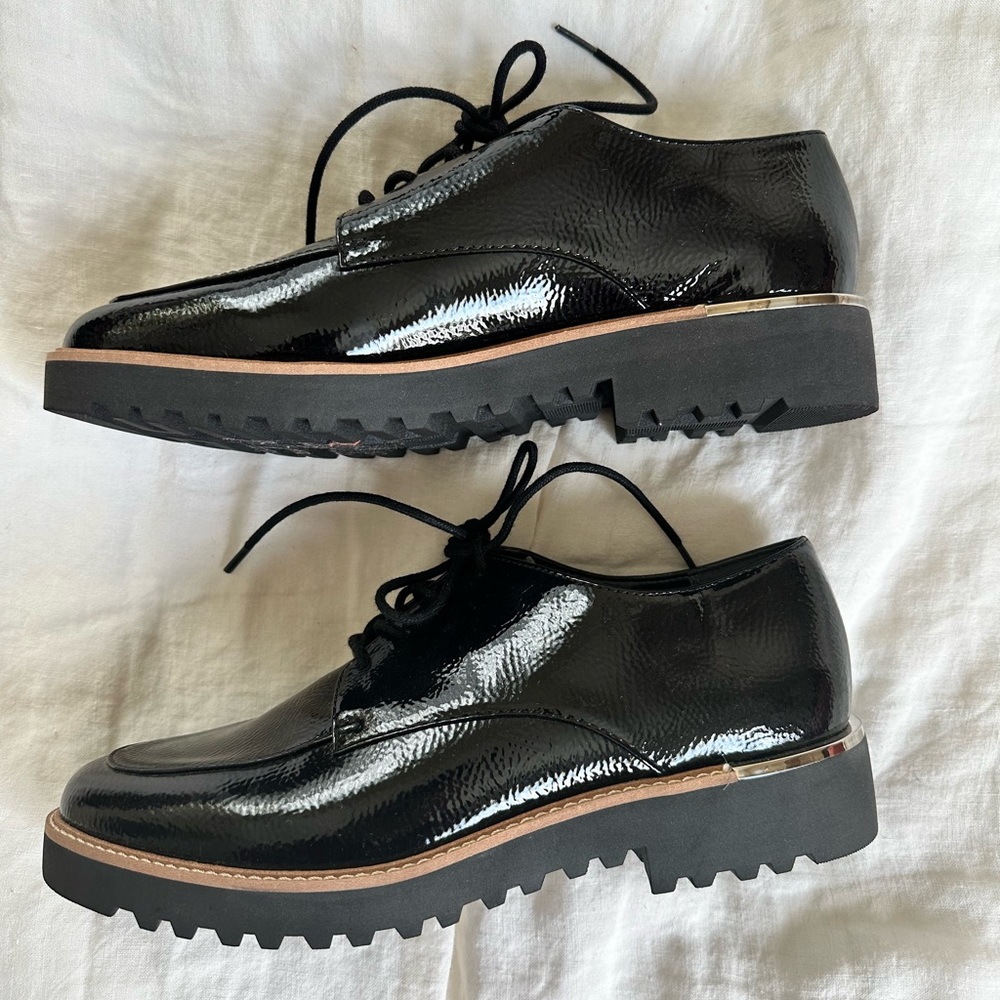 Franco Sarto NWOT black derby shoe